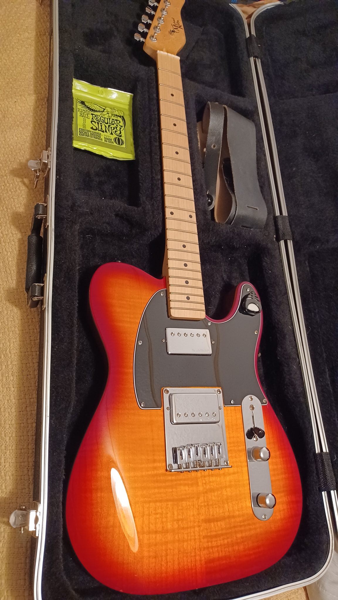 Customizing my rare Michael Kelly CC53 8-string guitar