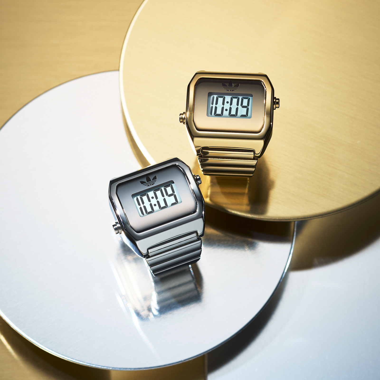 adidas Originals」のリングウォッチ「DIGITAL TWO RING」、本日4月17 