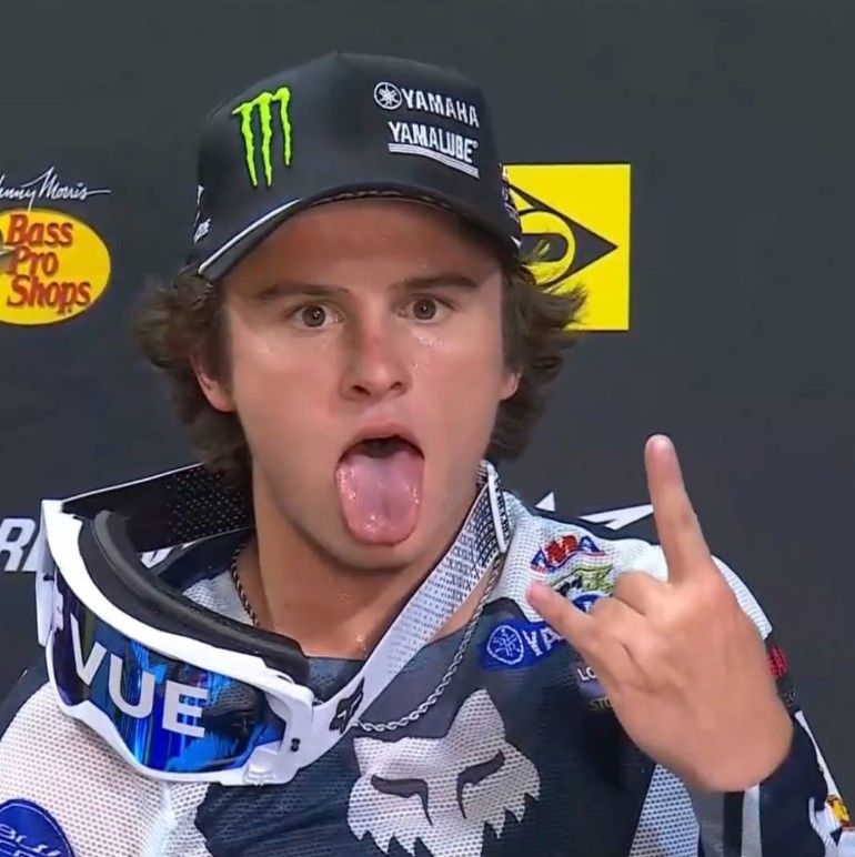 Deegan wins 250 west coast supercross title