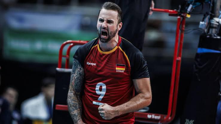 Volleytrails - 🇩🇪 Germany takes Set 1 against 🇯🇵 Japan, 25-17 # ...