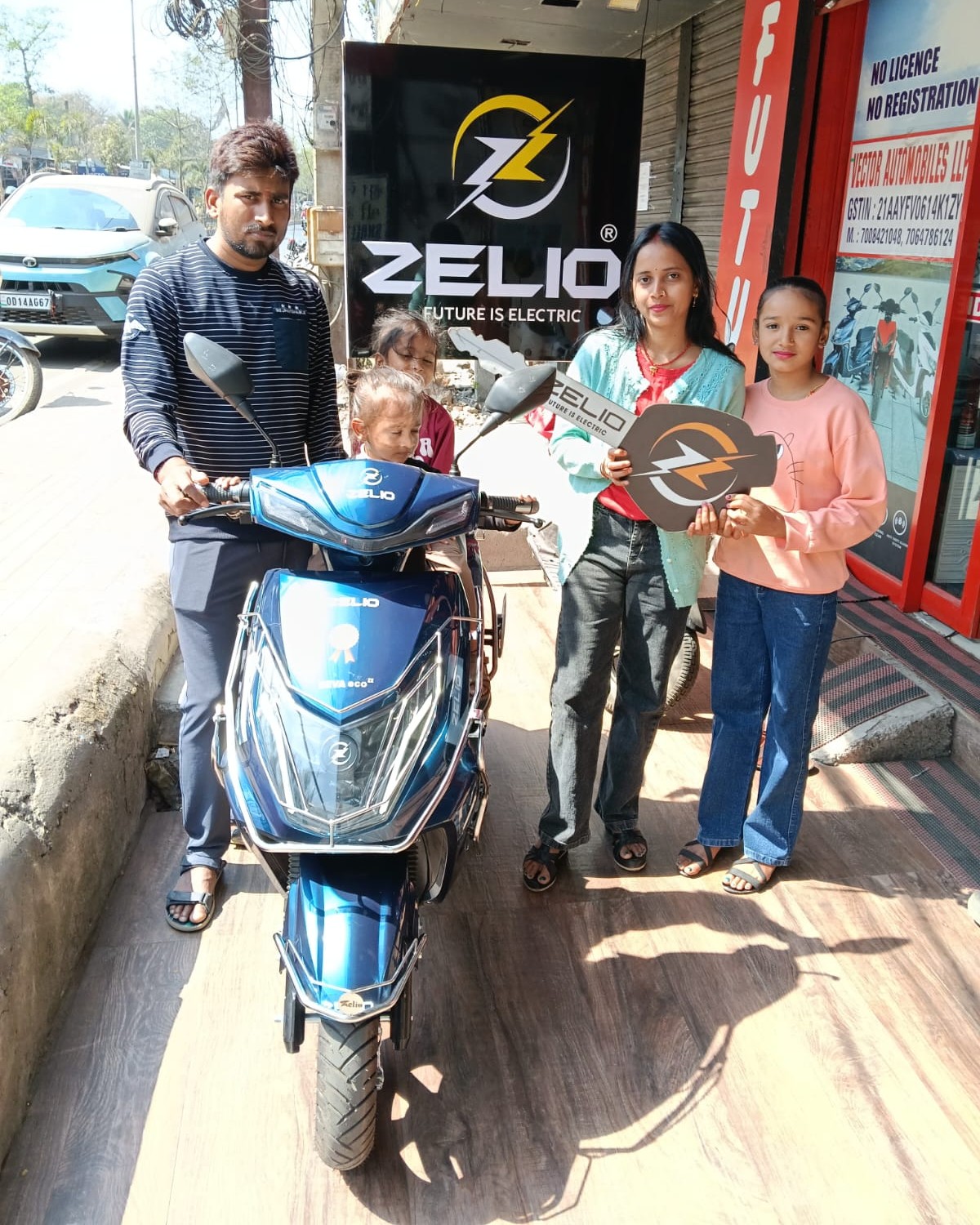 ZELIO ELECTRIC SCOOTERS ROURKELA Zelio EEVA ECO ZX BLUE Call on