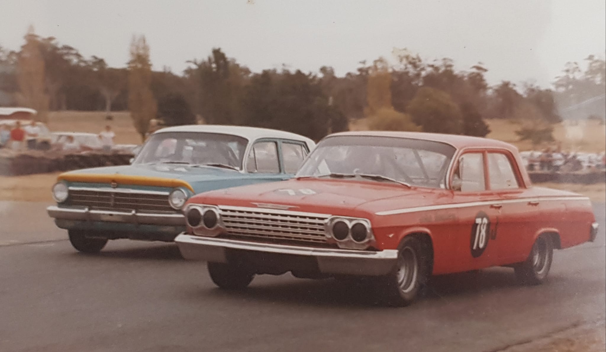 Historic - Symmons Plains 1985 John Routley in his big Chevy and Darryl ...
