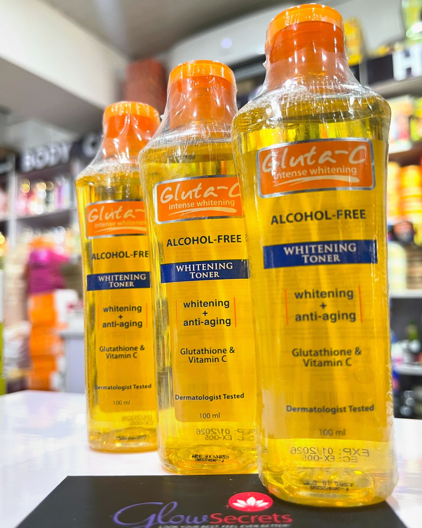 glutathione radiance x3 Boost your skin's with Gluta-C Intense Skin Whitening Toner It balances skin's pH while delivering potent whitening with and Vitamin C. Gentle for daily use, it refines pores, evens skin Type:5000 mcg/ml - 30mL vial Sulfane Sulfur Compounds as Radius Wellness