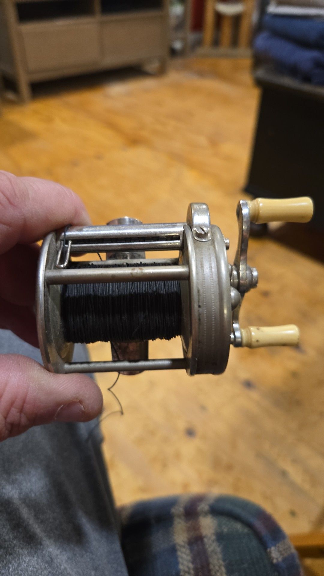 What is the value of a James Heddon and Sons 3-35 fishing reel?