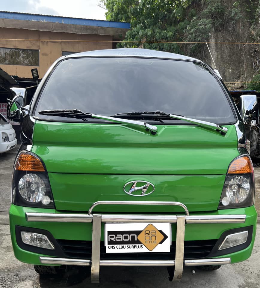 Latest model Hyundai Porter 2... - Raon CNS Cebu Surplus