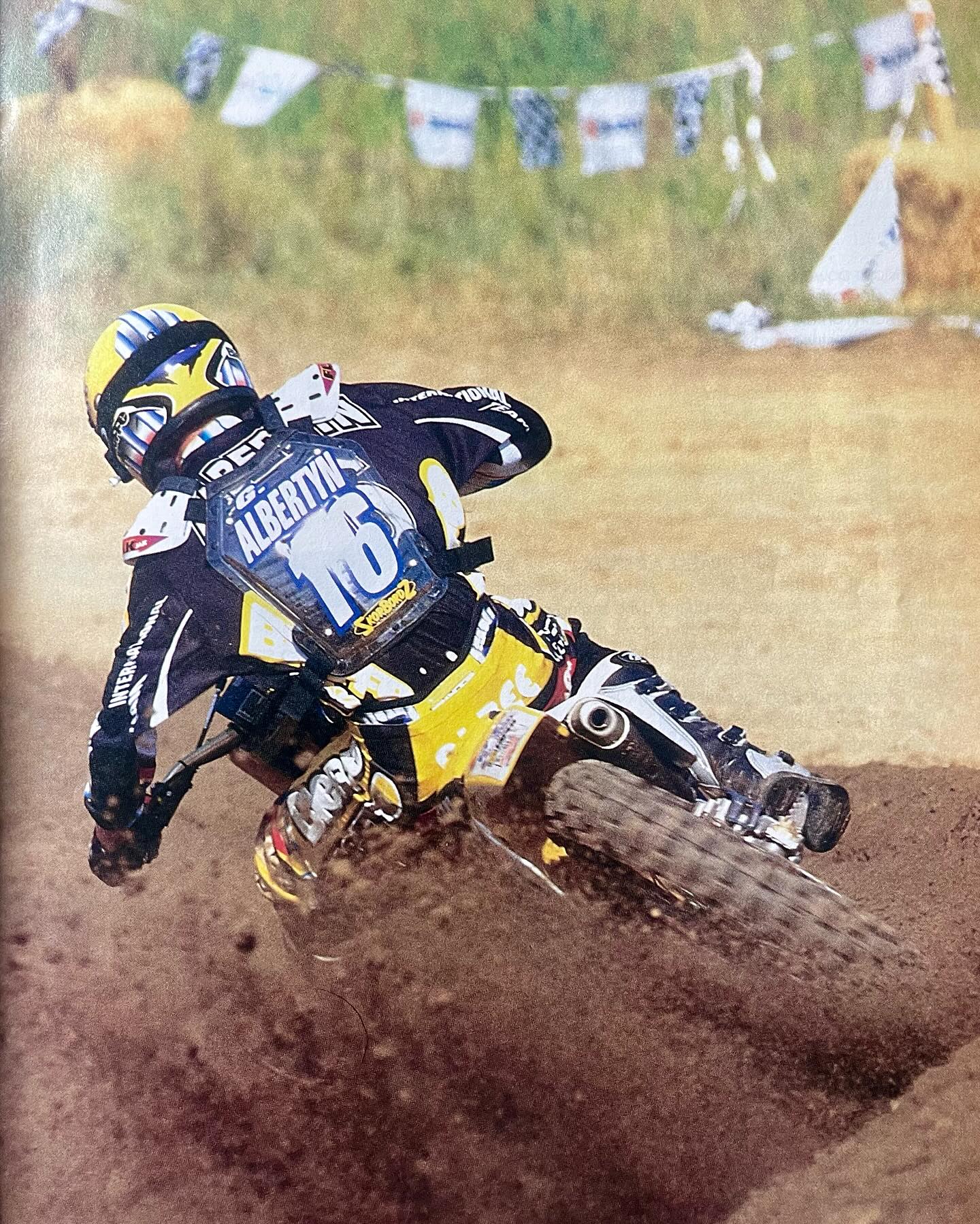 1996 factory Suzuki RM250 two-stroke test