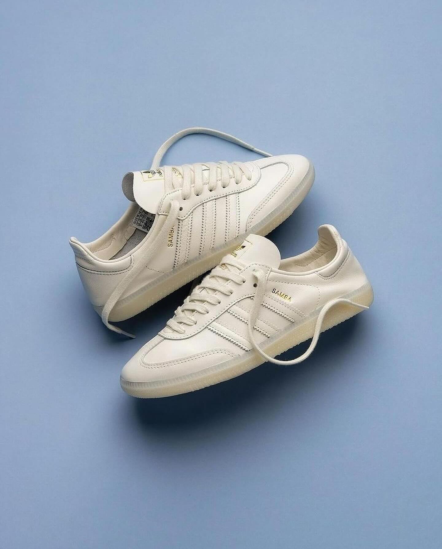Adidas SAMBA OG 4,390 รวมส่ง 3.5UK : 22.0 cm = 36 / 4UK : 22.5 cm 