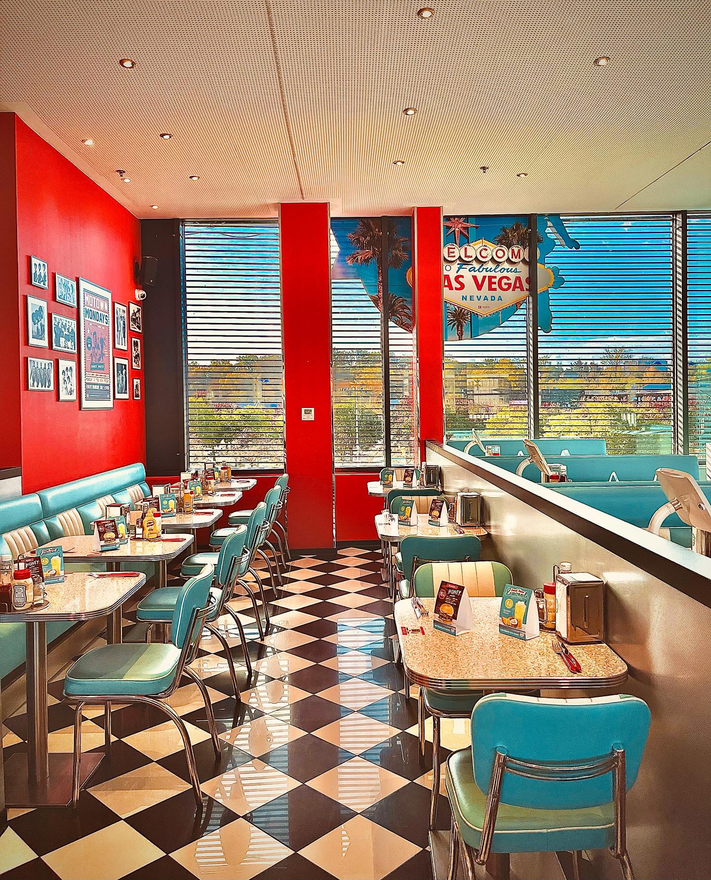 Holly's - 🇺🇸 Chez Holly’s Diner, l'Amérique est à portée de fourchette ...
