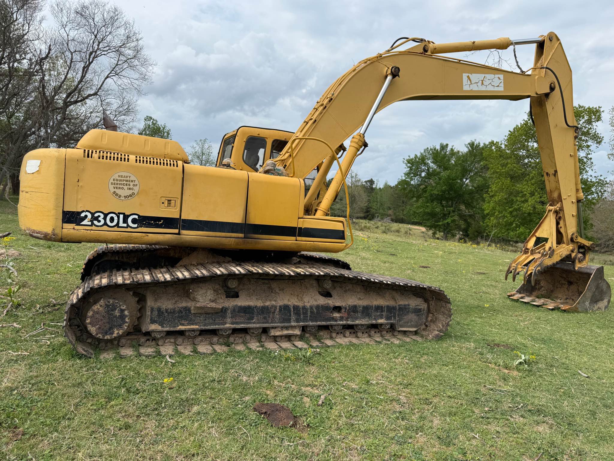 230 John Deere track hoe - Garden Tools & Equipment - Harleton, Texas ...