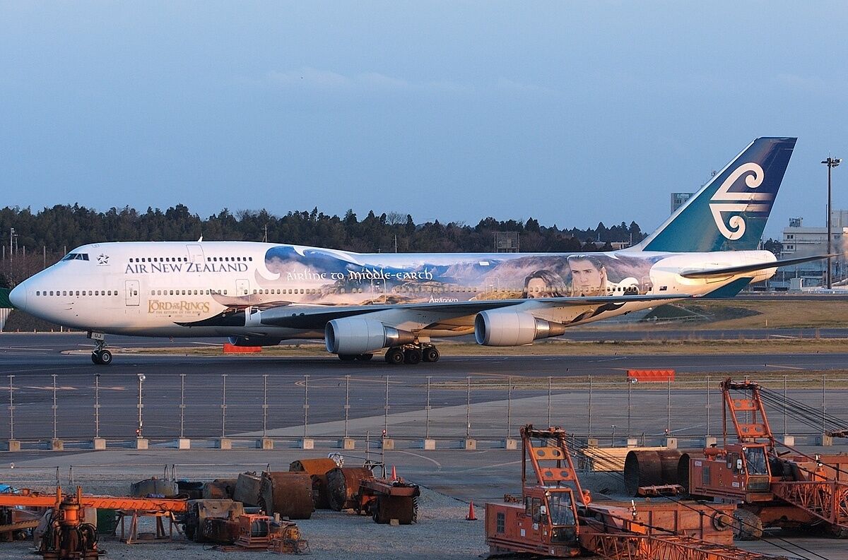 Air New Zealand's Lord of the Rings Boeing 747
