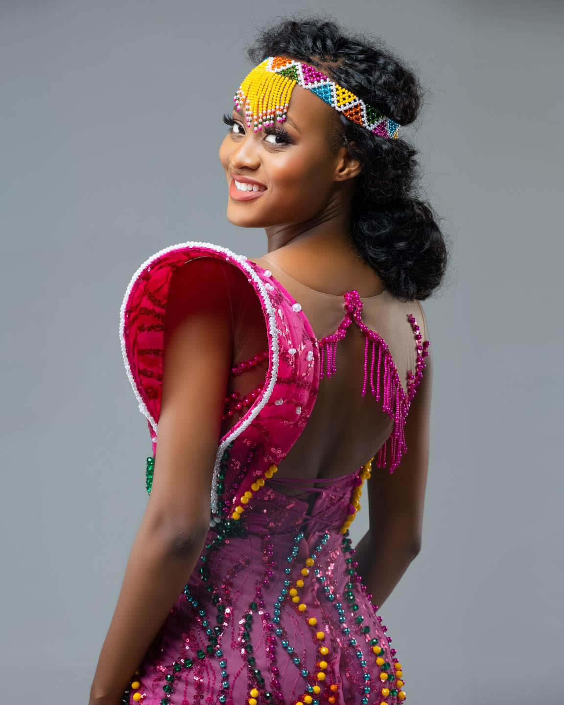 Designers across the world were showcased at last night's Designers of the World spectacular in Mumbai. Renowned for colour and vibrancy, the use of the pink colour for Miss World South Africa's