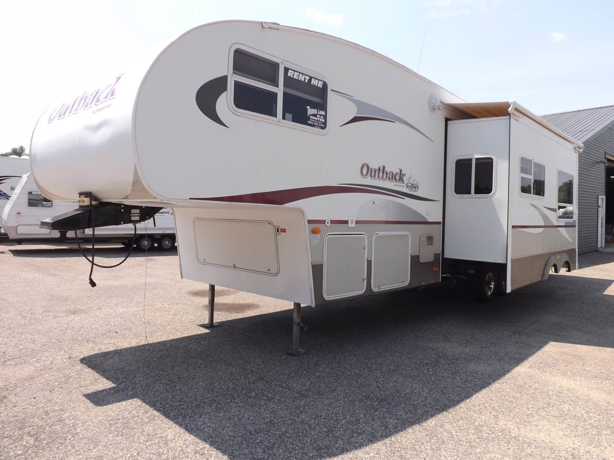 2008 KEYSTONE OUTBACK 