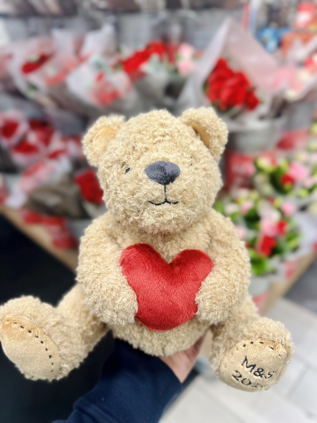 Ready to share your heart? Our Kris Bear couple are a perfect