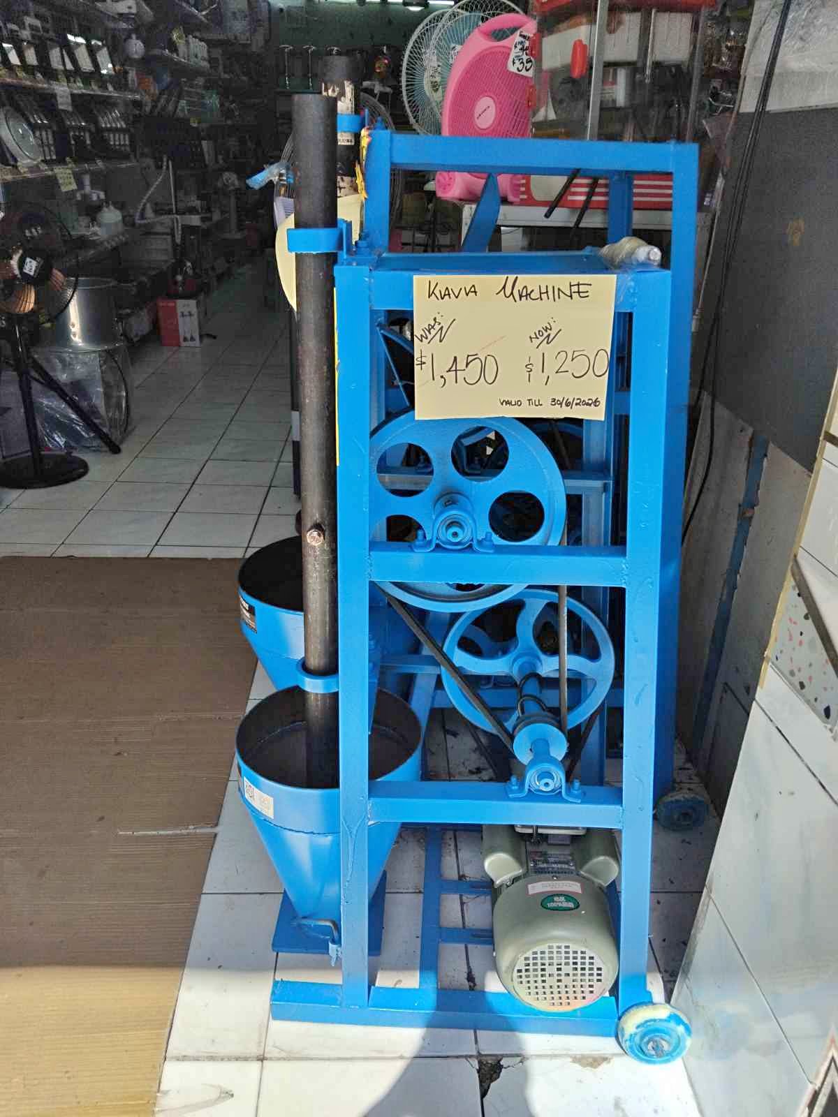 ♦️Commercial kava pounding machine Bucket size: 28*36cm Dimension: 55* ...