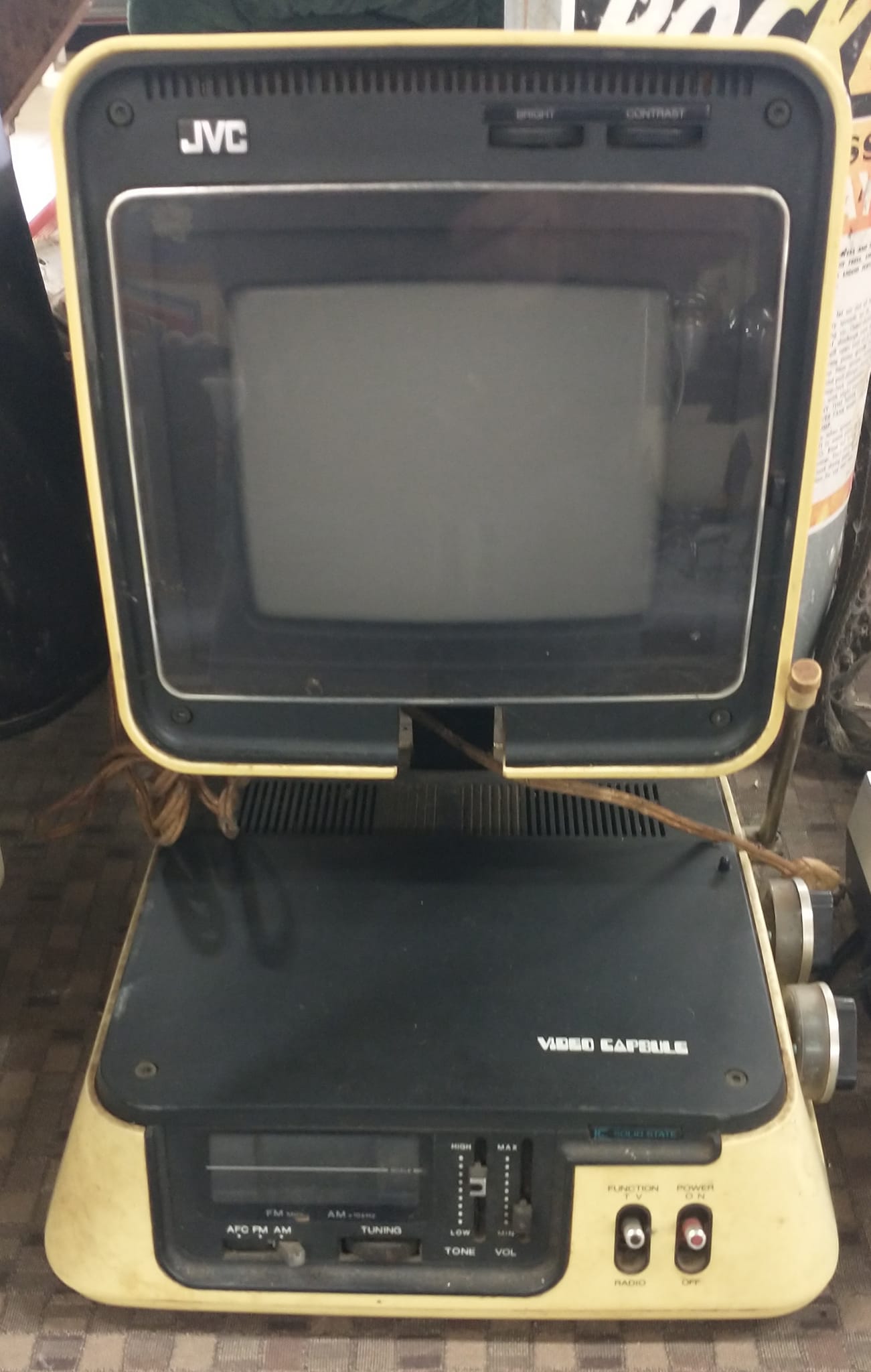Here is my most unusual pick so far this week! A JVC Pyramid TV