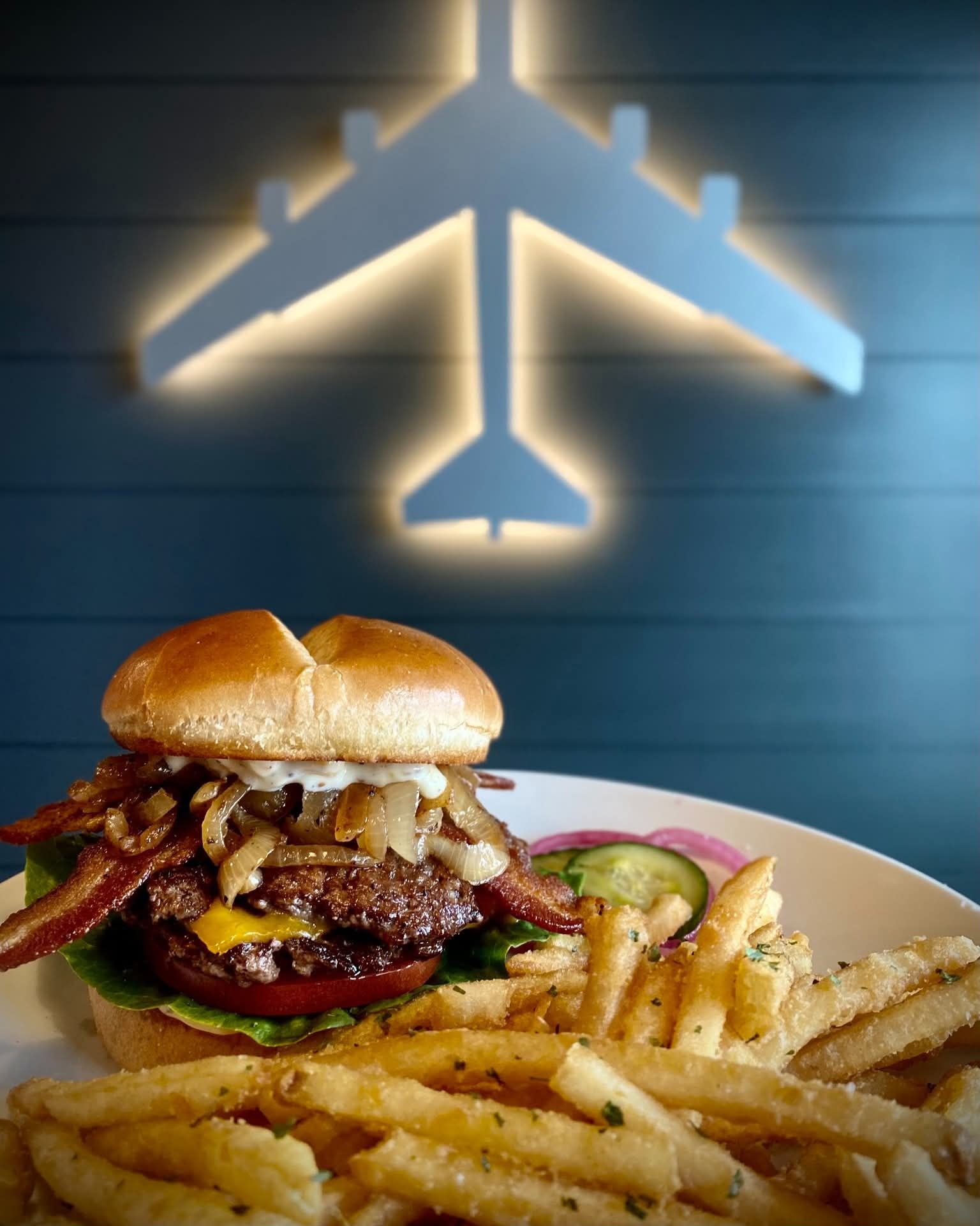 Flight - 🏆🍔 𝗪𝗛𝗘𝗡 𝗖𝗛𝗘𝗙 𝗞𝗔𝗧𝗜𝗘 𝗣𝗘𝗥𝗙𝗘𝗖𝗧𝗘𝗗 𝗜𝗧, 𝗜𝗧 𝗗𝗜𝗗𝗡’𝗧 𝗚𝗢 𝗨𝗡𝗡𝗢𝗧𝗜𝗖𝗘𝗗 🏆🍔 Say ...