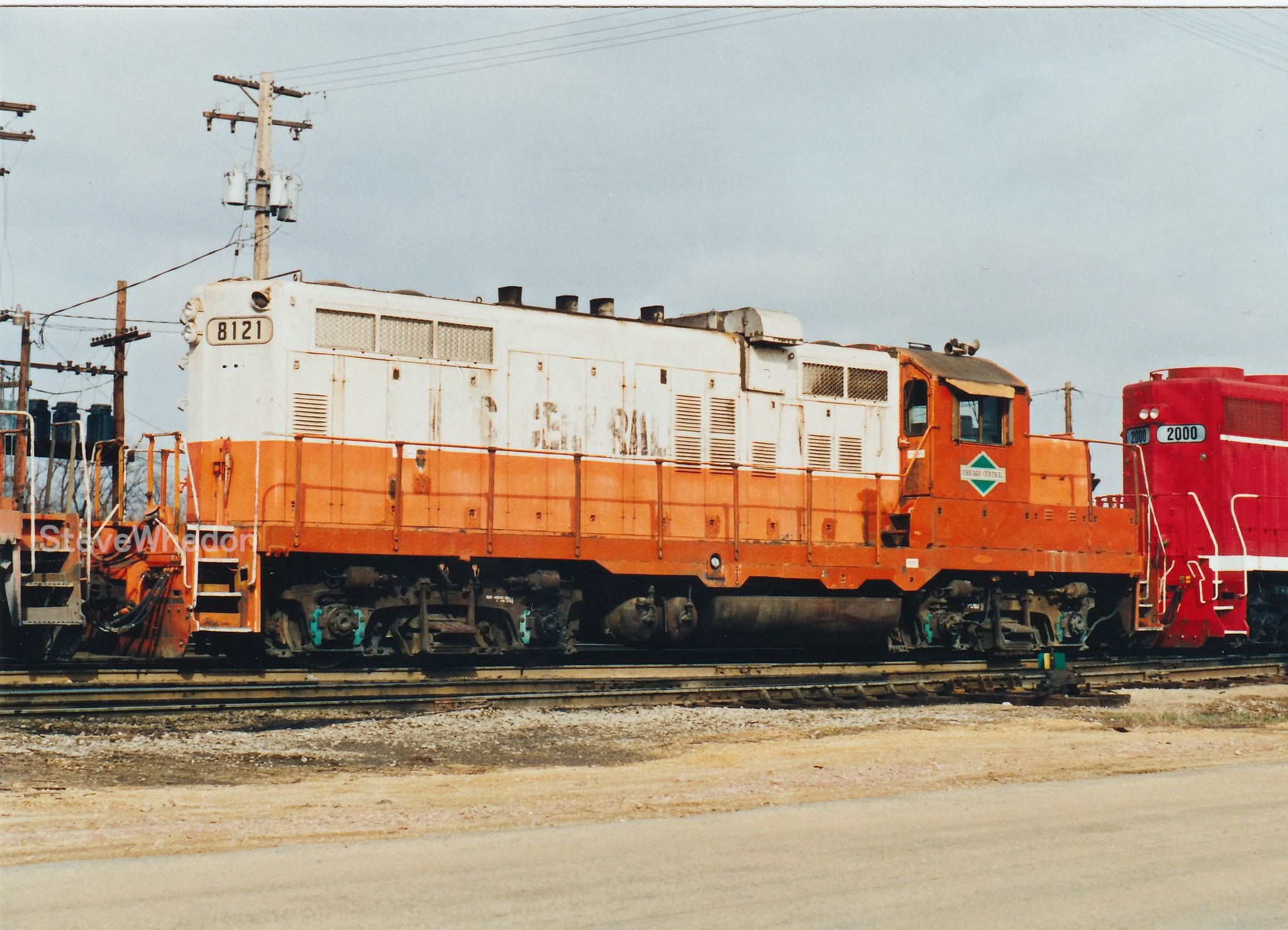 Photo scan of the day! Chicago Central 8121 (GP10) in Freeport, IL