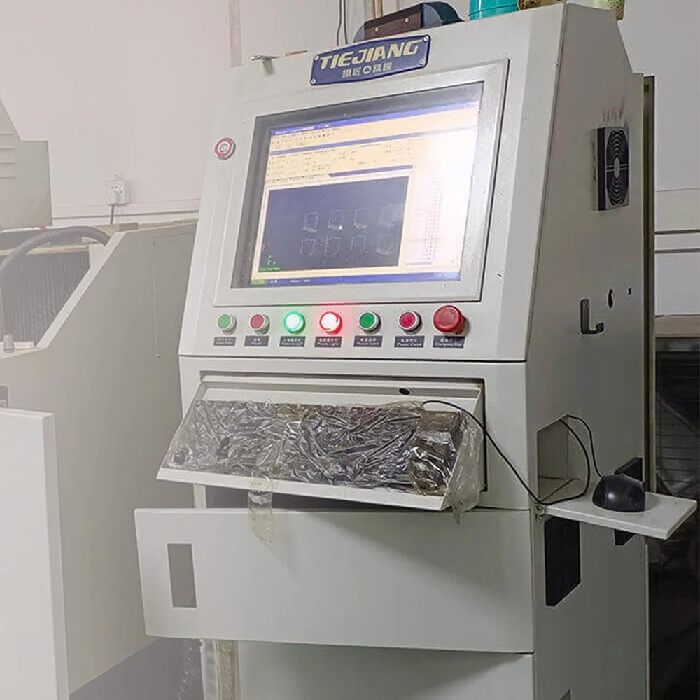 Enamel pin manufacturer