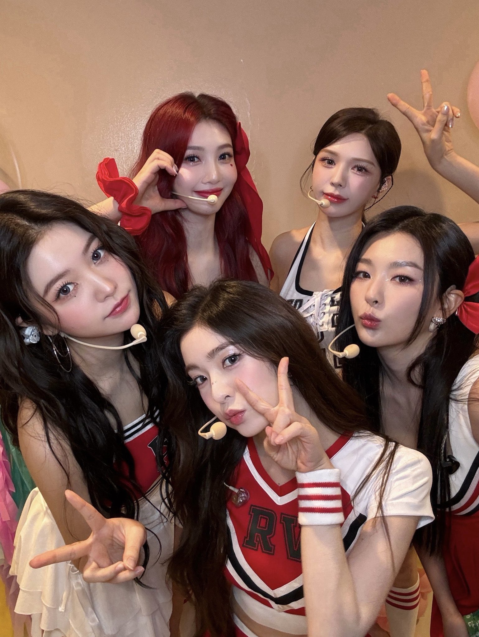 INQUIRER.net - THANK YOU FOR THE HAPPINESS, RED VELVET 🍰 LOOK: Red ...