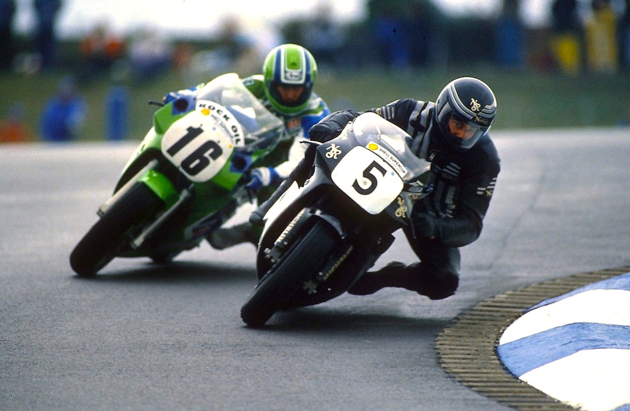 Pins / Épinglette Donington Park Grand Prix Moto 1990 - Occasion Vintage