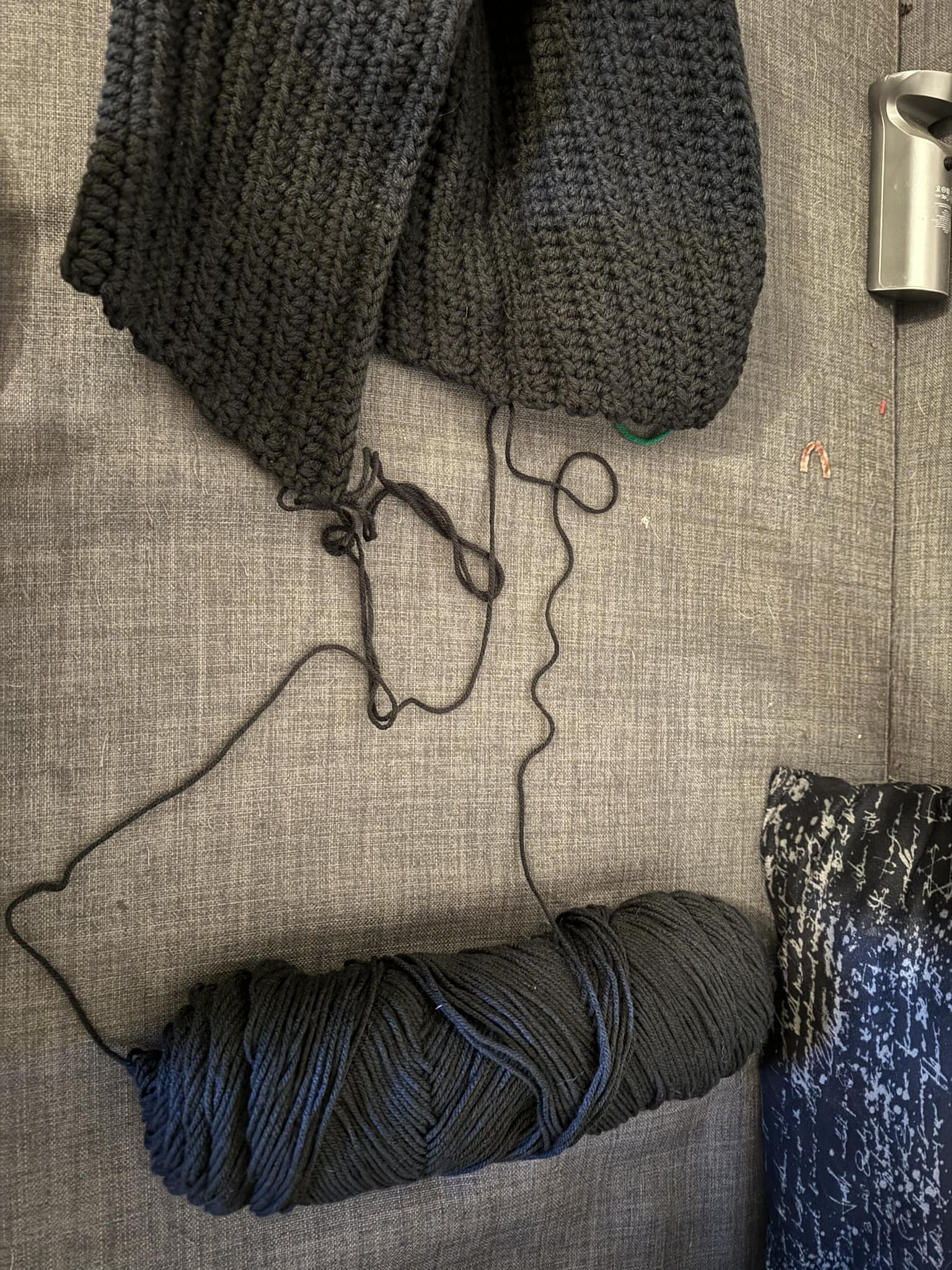 Chaos knitting sweater with random colors and improvised pattern