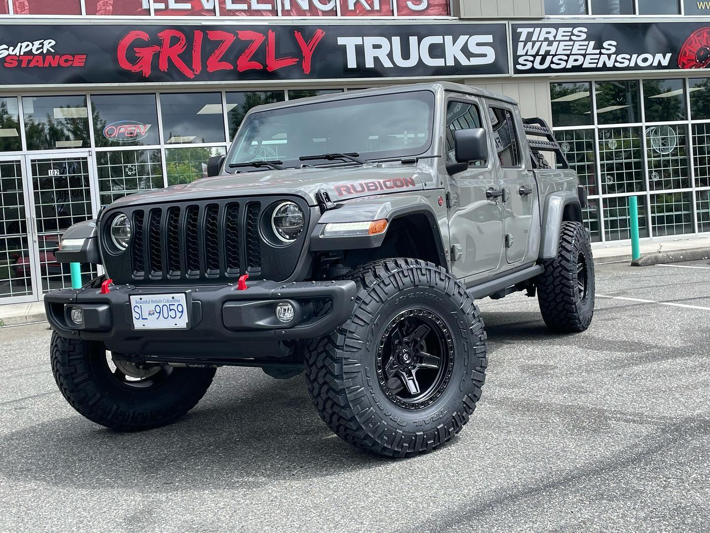 Jeep Gladiator Outback: Block Fitment: 17inch x 9j www.alinewheels 