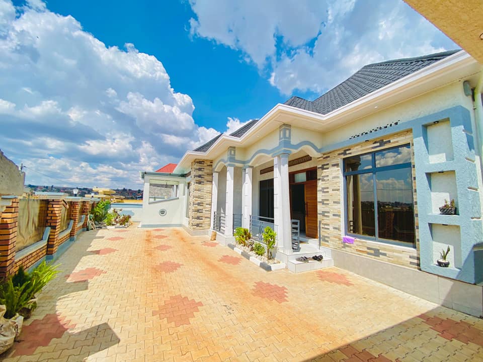 Kigali Professionals Network 📬 | Nice house for sale kabeza 4bedrooms ...