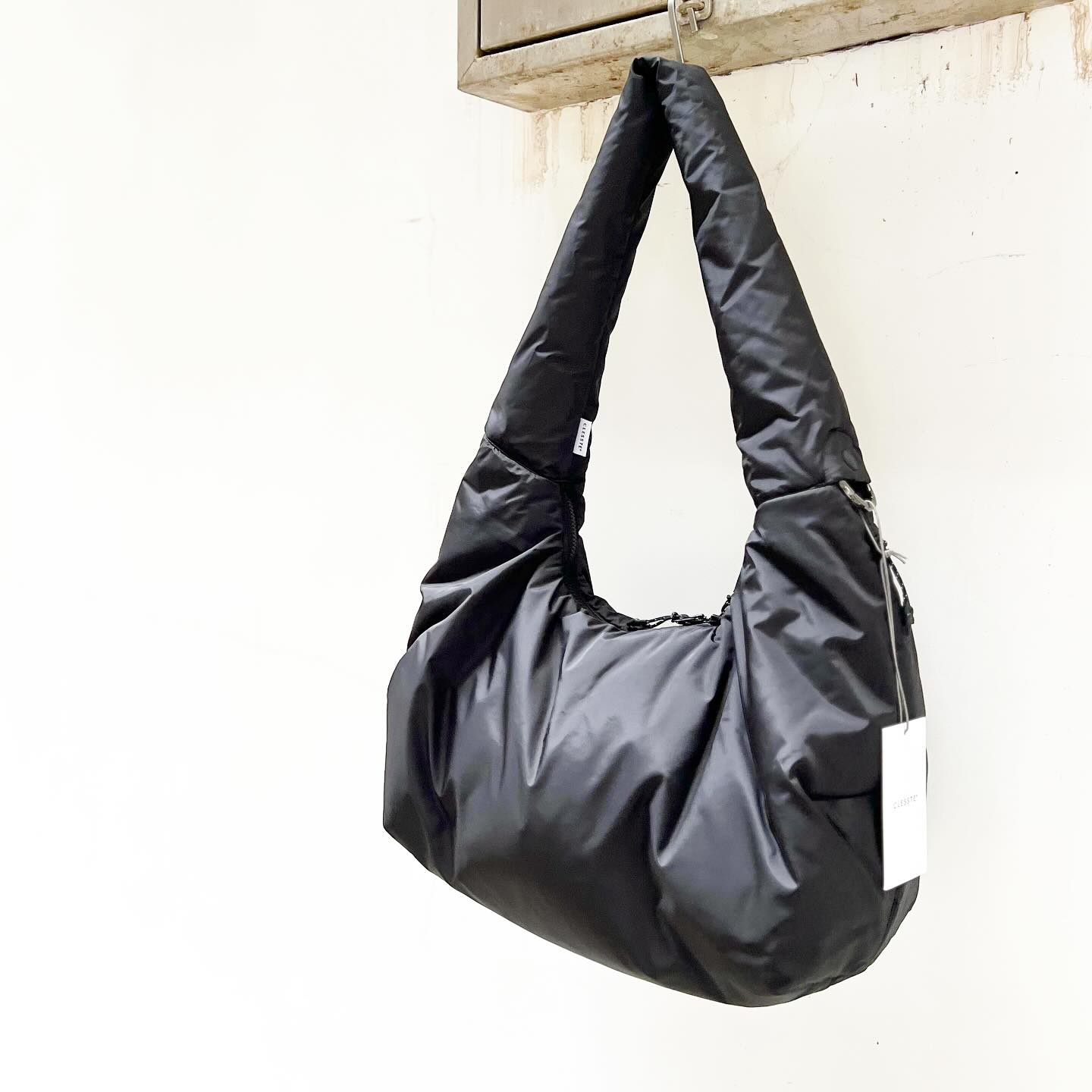 CLESSTE>> 24AW PADDED SYSTEM BAG(S) - COLOR : BLACK - SIZE : FREE 