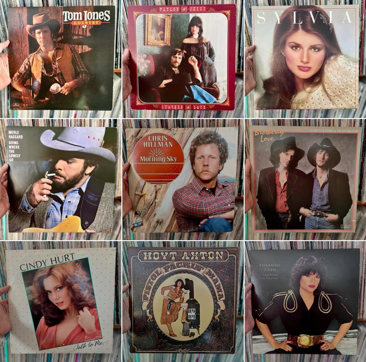 🎶 Want a little piece of country music history? My autographed It