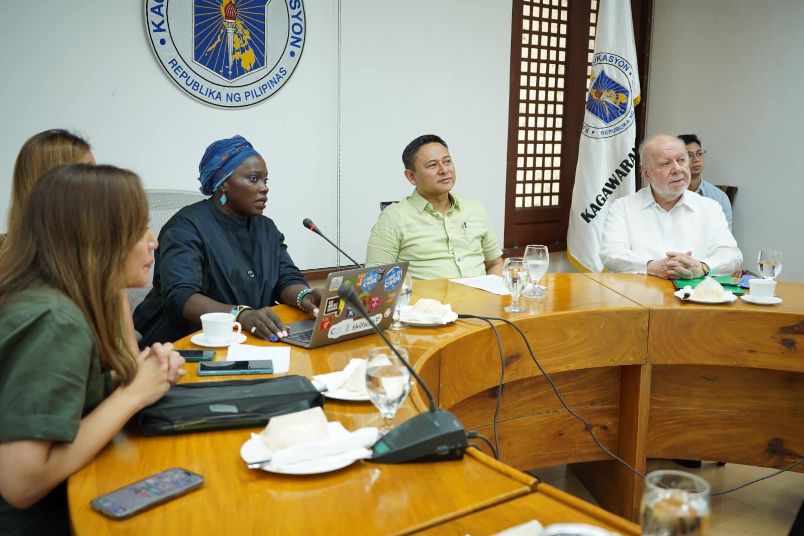 PTV - WOMEN CAN CODE! 🧑‍💻💅🇵🇭 NEWS UPDATE: Nilagdaan ni...