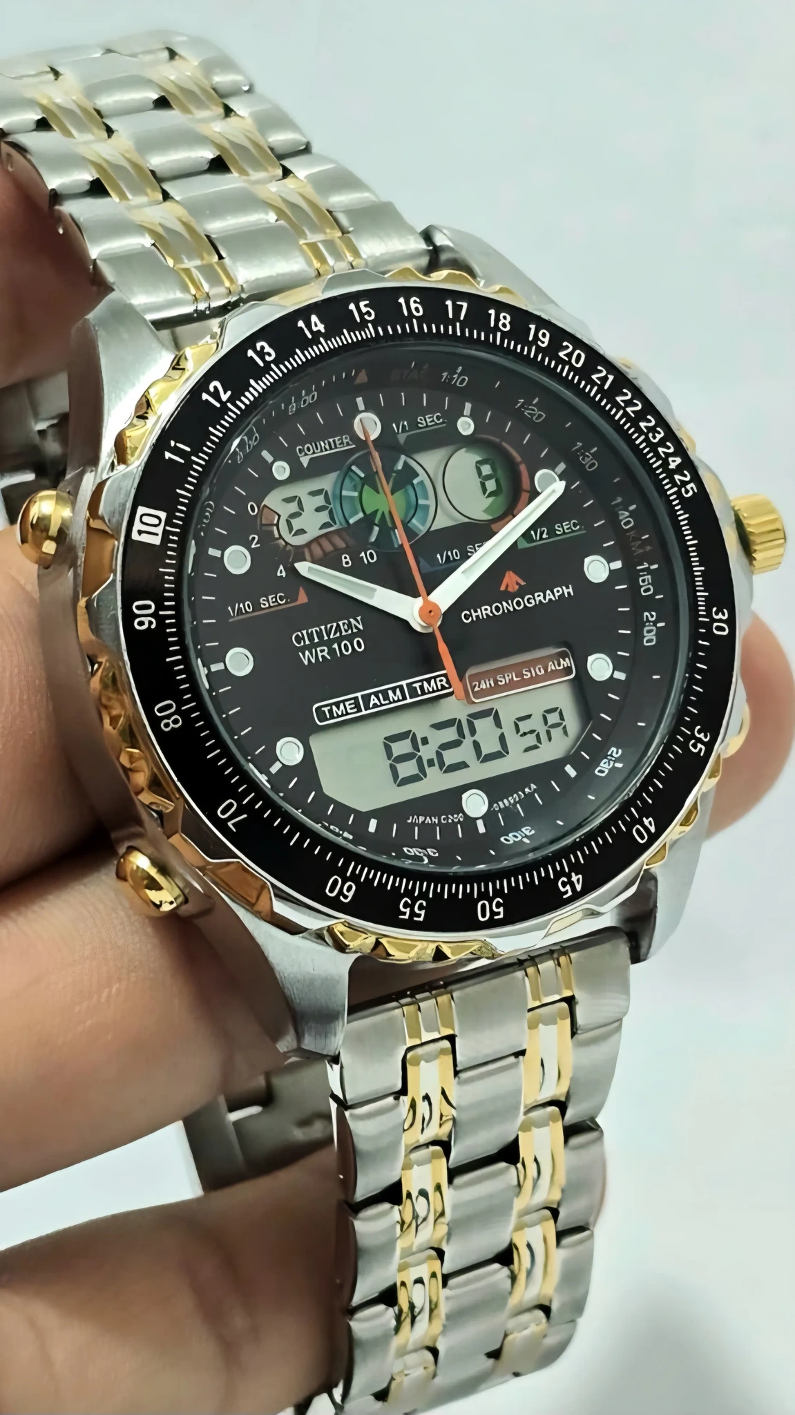 Citizen Promaster C300 