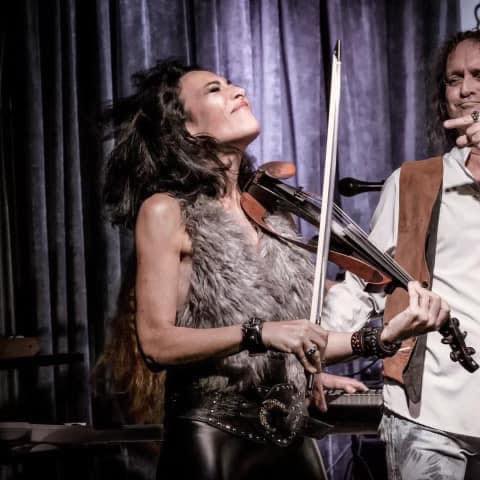 Randi Fishenfeld Electric Violinist