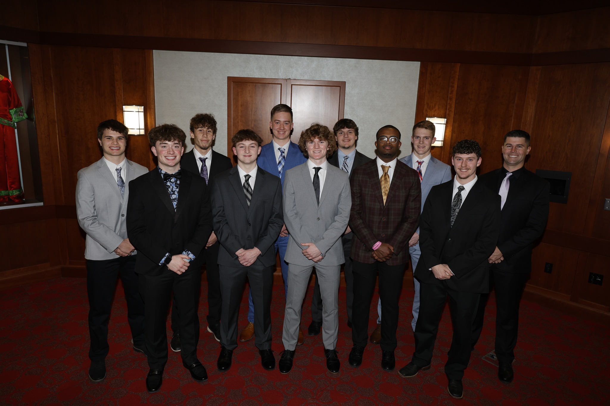 National - Central Ohio High School Honorees with president-elect Drew ...