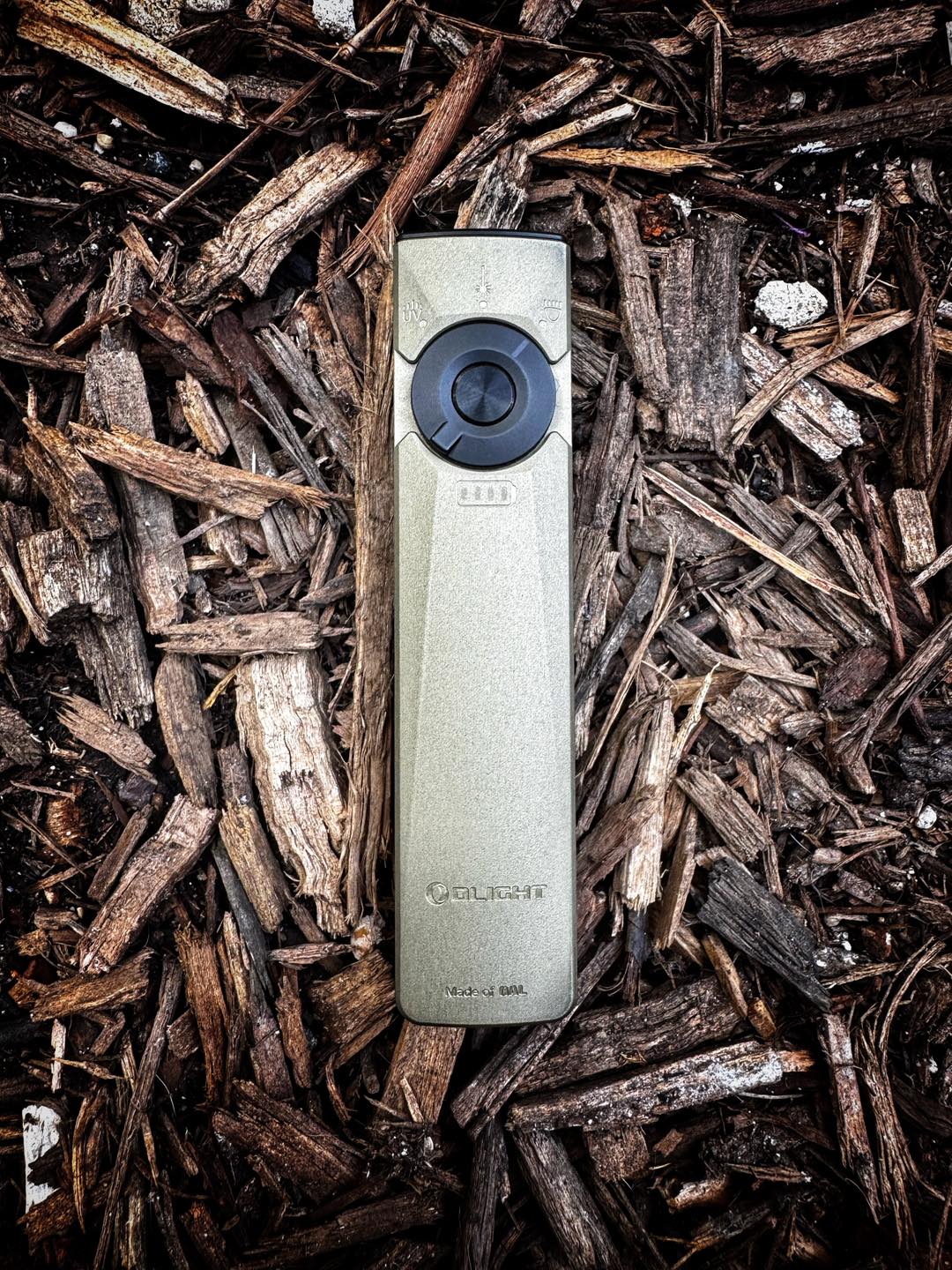 The Arkfeld Ultra is the first flashlight to feature OAL, a new