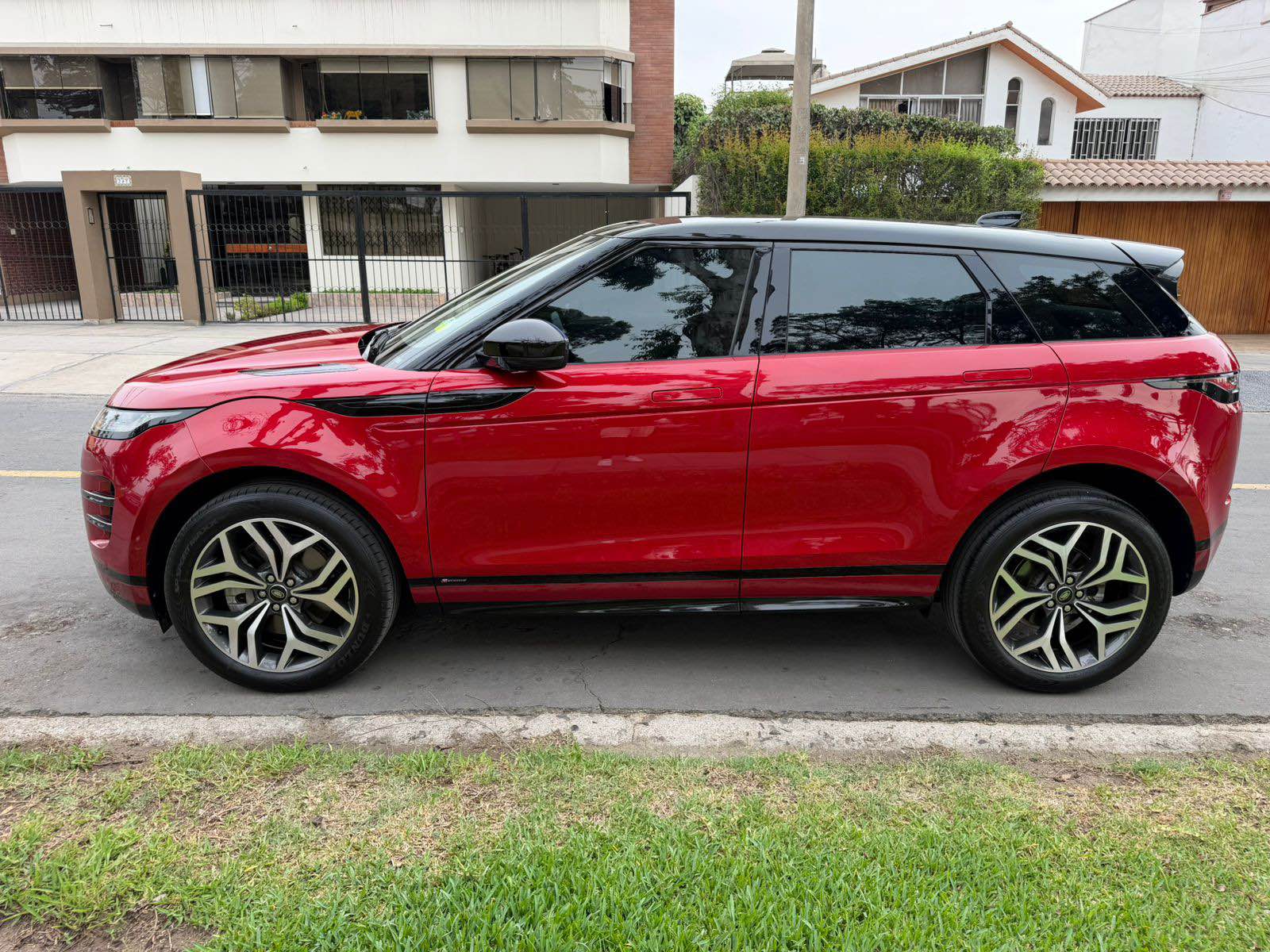range rover evoque p250 dynamic hse - Cars & Trucks - Lima, Peru ...