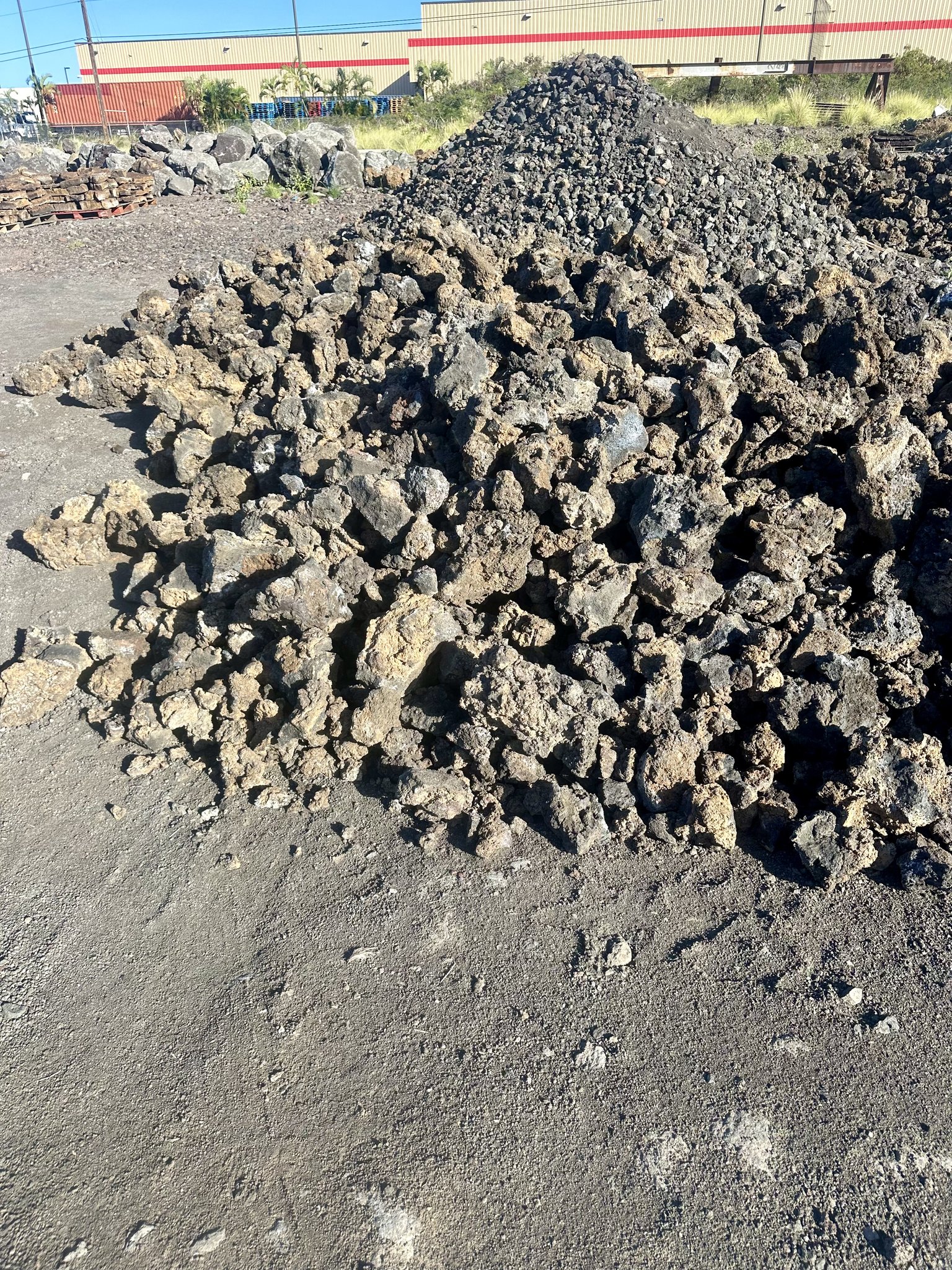 Hawaiian Rockscaping Ltd. | Captain Cook HI