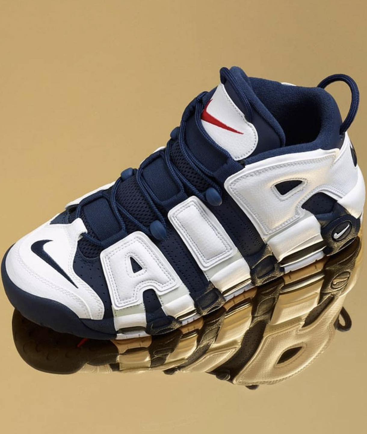 stephencurry30 is rocking the “Olympic” Nike Air More Uptempo 96 