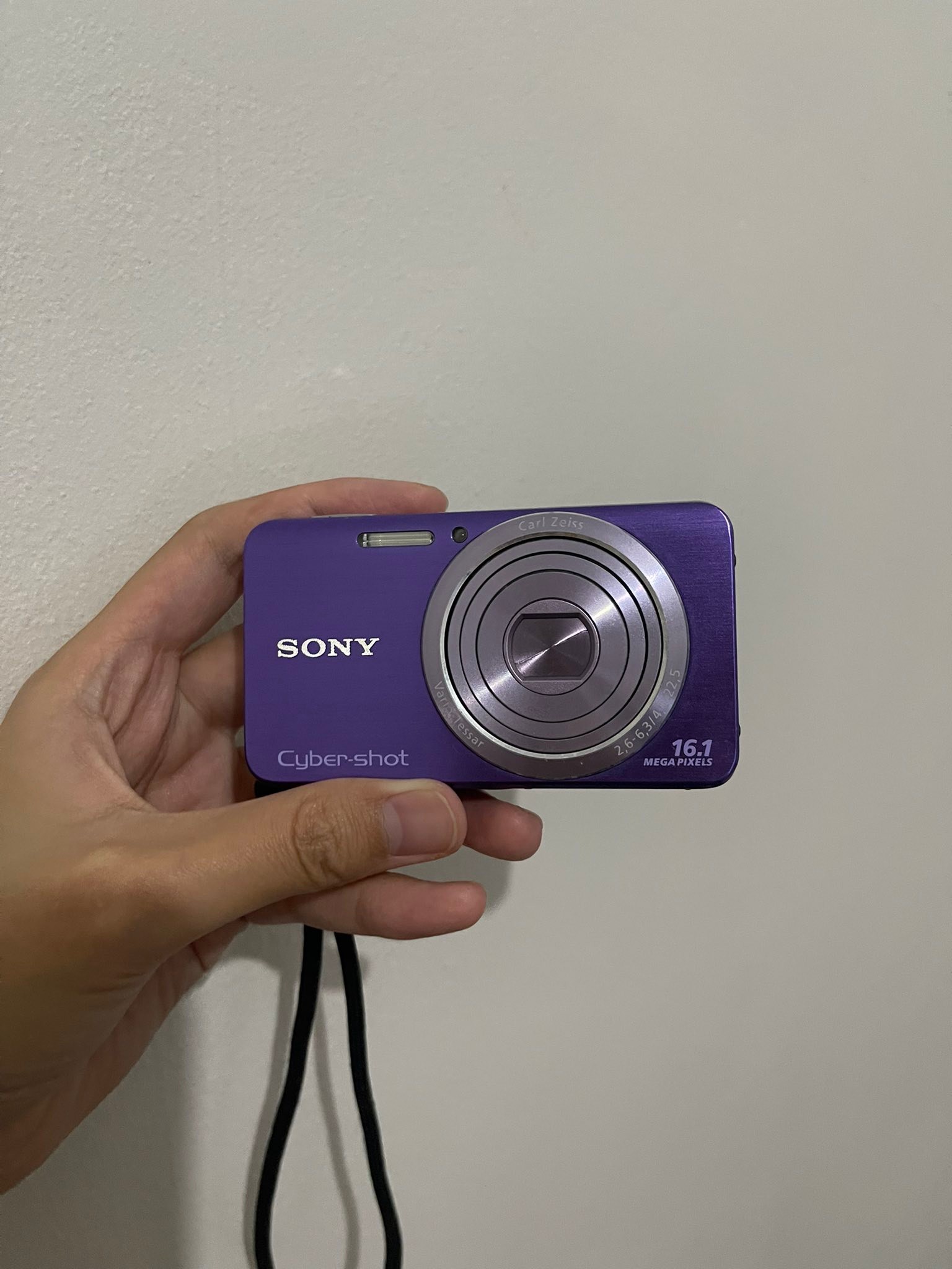 Sony Cybershot DSC-W630 16.1MP camera for sale