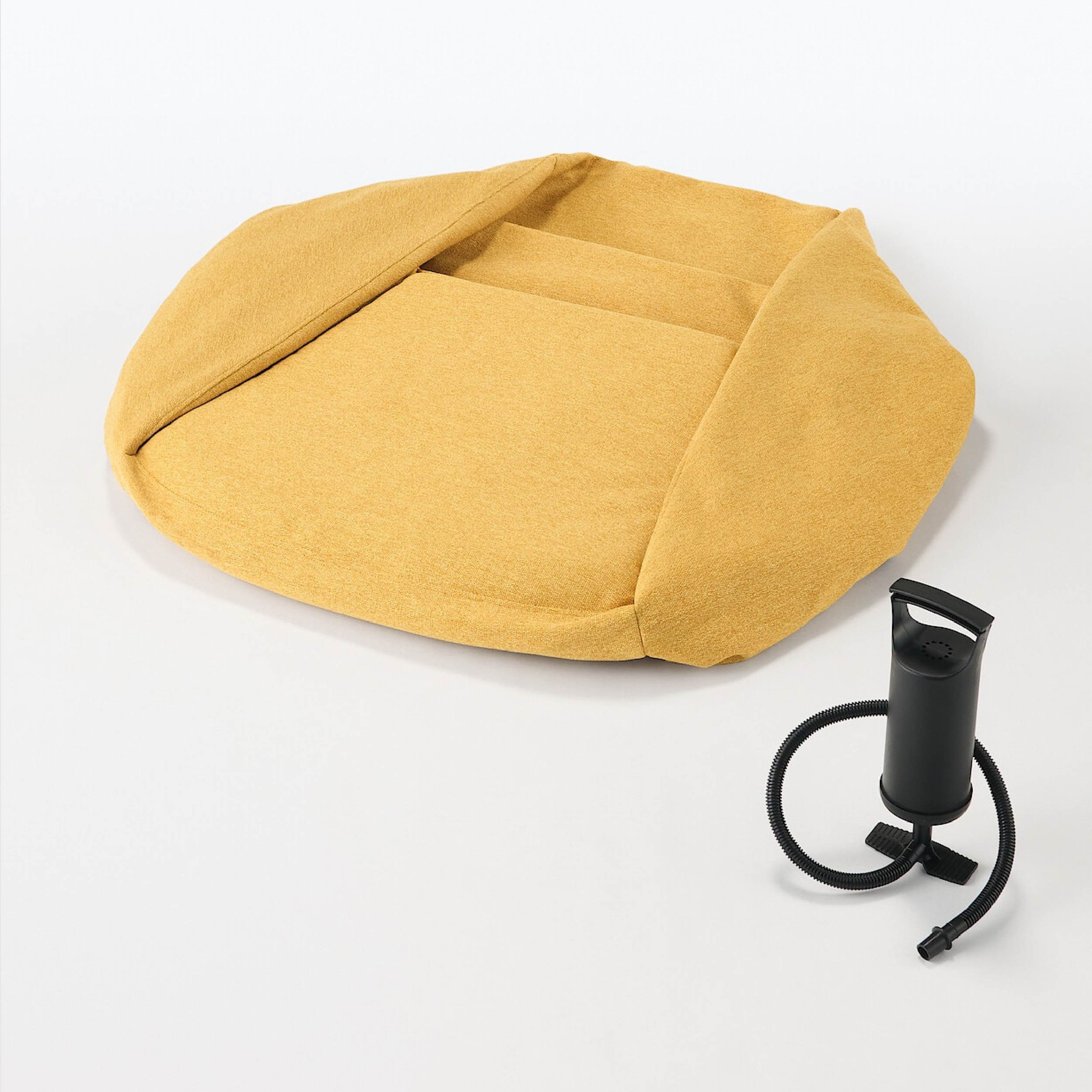 MUJI Singapore - 【𝐍𝐄𝐖】Inflatable Sofa ($𝟏𝟎𝟗.𝟎𝟎) It’s... | Facebook