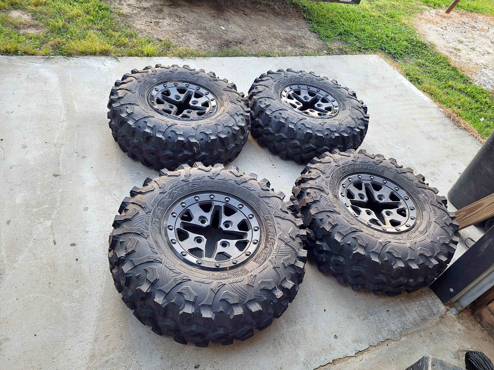 Swamp king tires and rims 28s - Car Wheels, Tires & Parts - Saint Amant ...