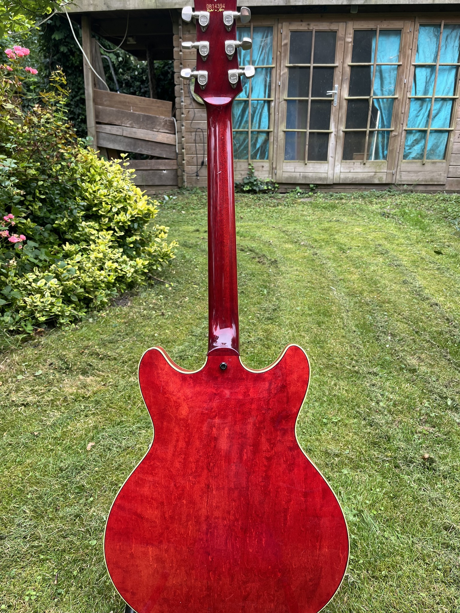 1981 Ibanez AS100 guitar review
