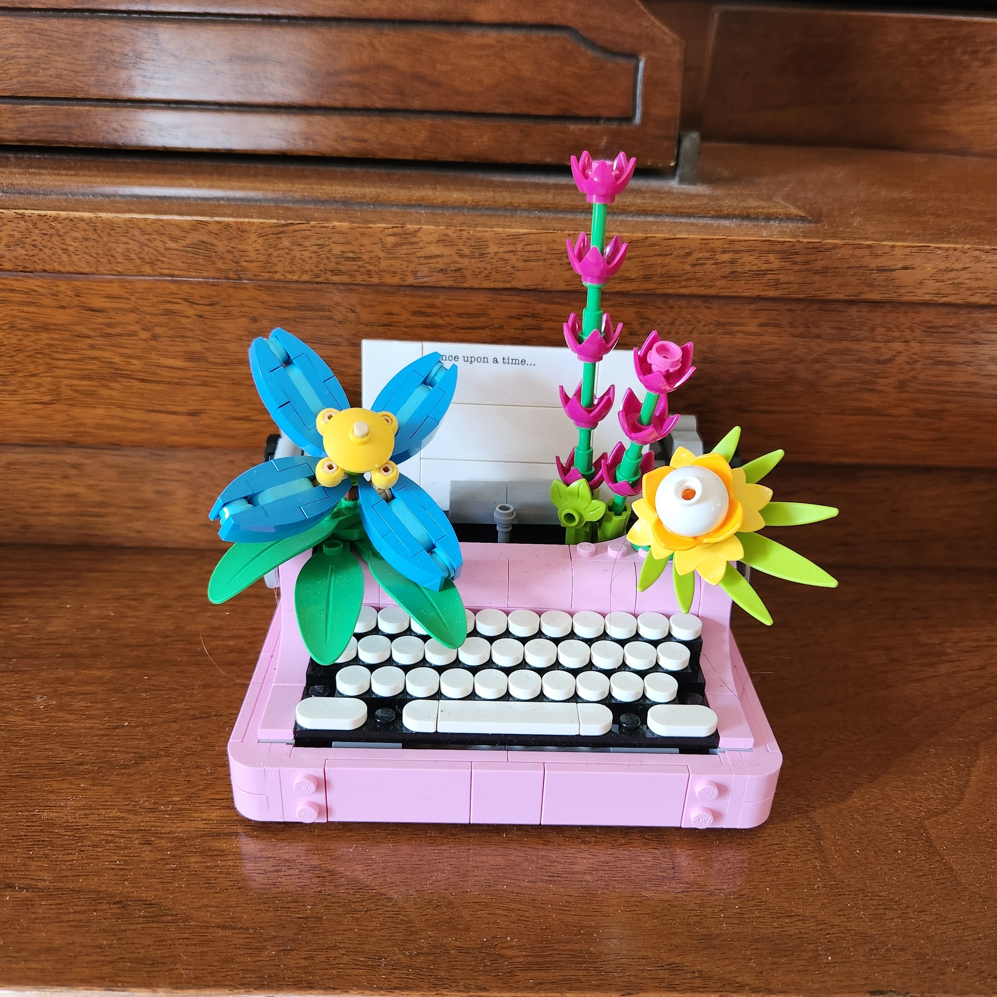 What are some Lego typewriter 31169 modifications without flowers?
