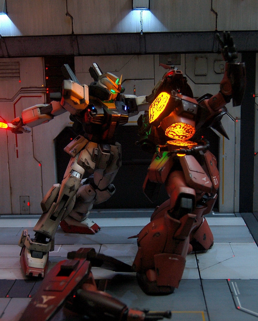 E.F.S.F. LEDディオラマ E.F.S.F. LEDディオラマ Gundam Z Diorama w/ LEDs - Custom Build