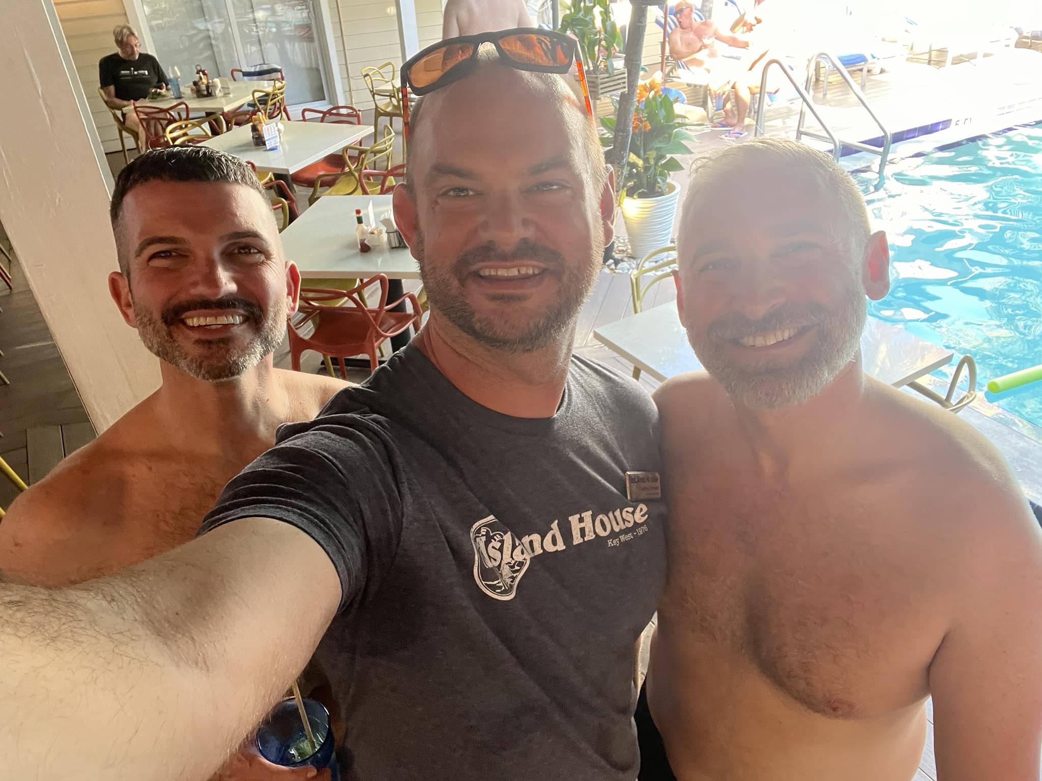 Island - Oh happy hour, how we love you!!! 🌈🌈🌈 Book now! ️ 1-800-890 ...