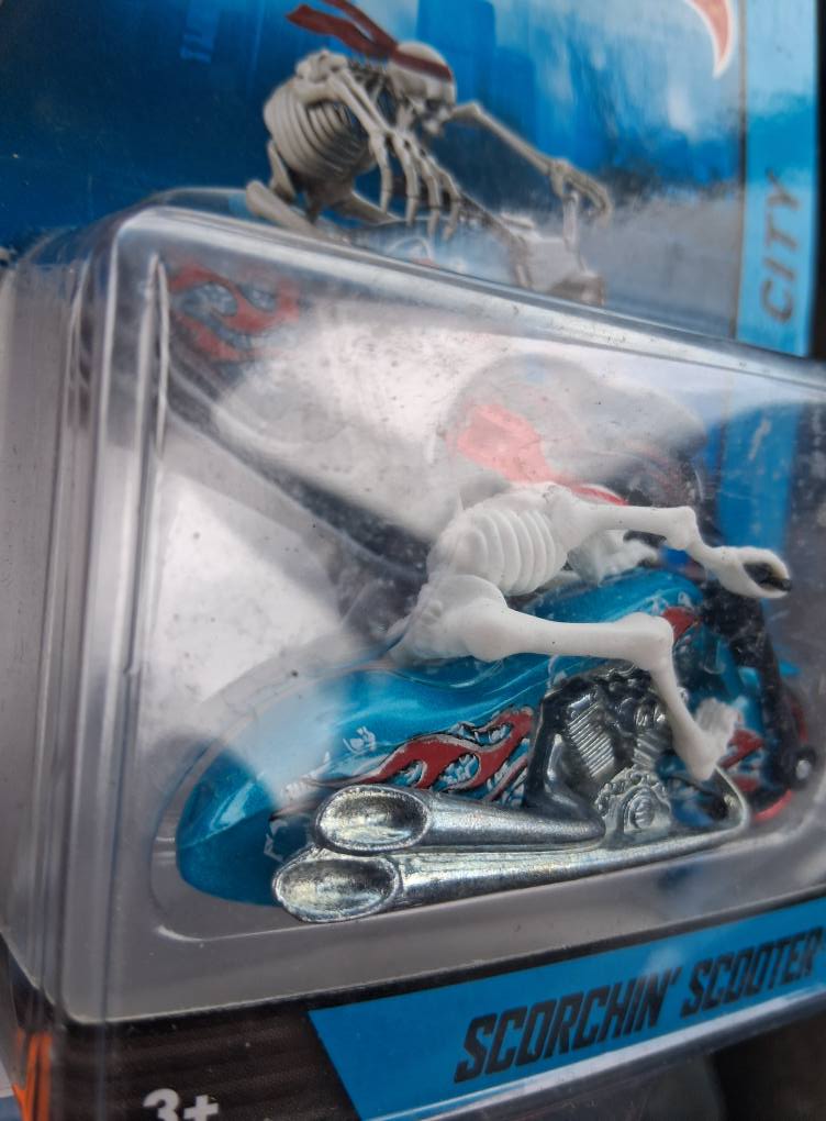 What is the A0 Scorchin' Scooter Hot Wheels?