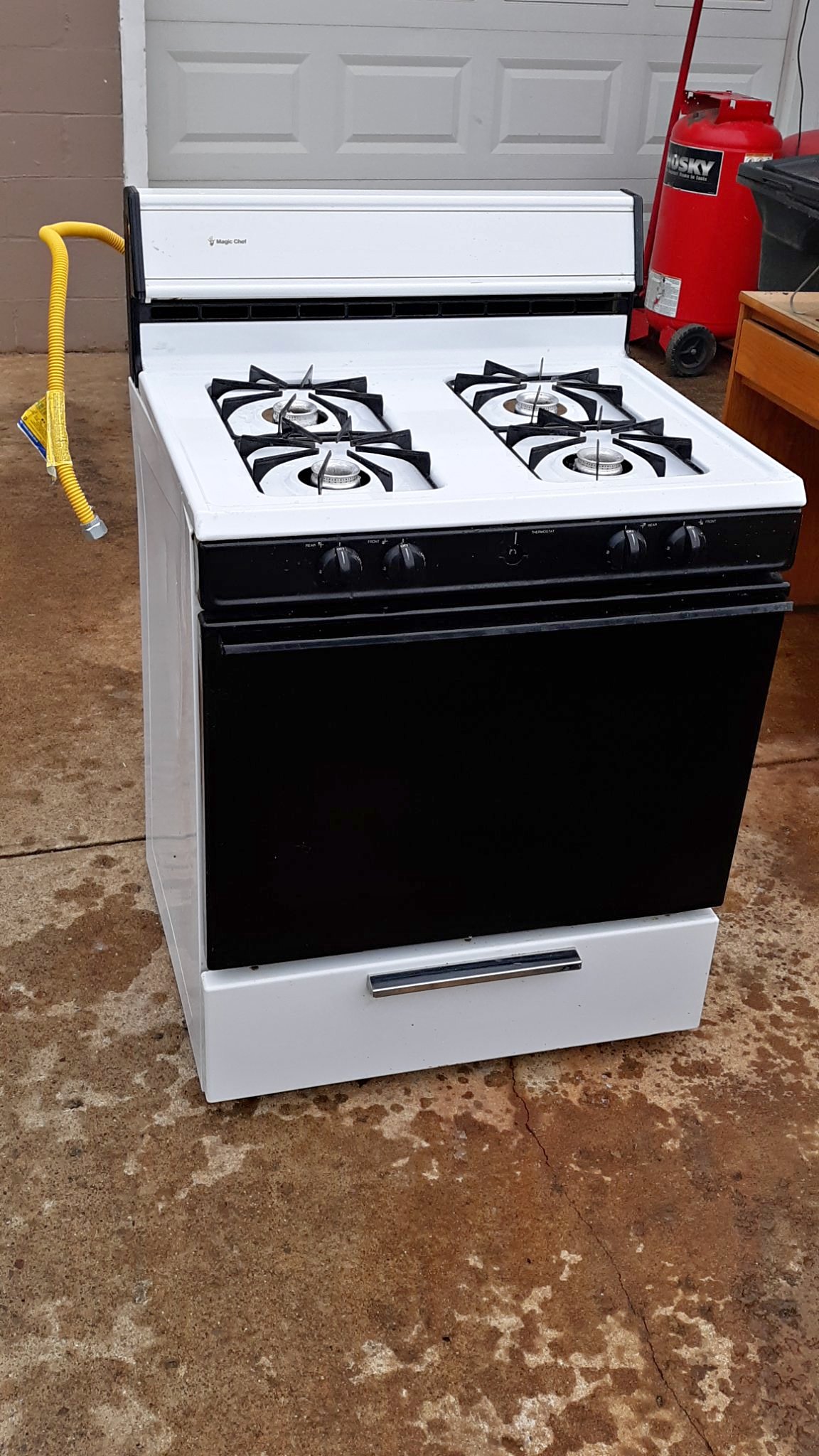 Magic Chef Gas Stove - Ranges & Ovens - Zanesville, Ohio | Facebook ...