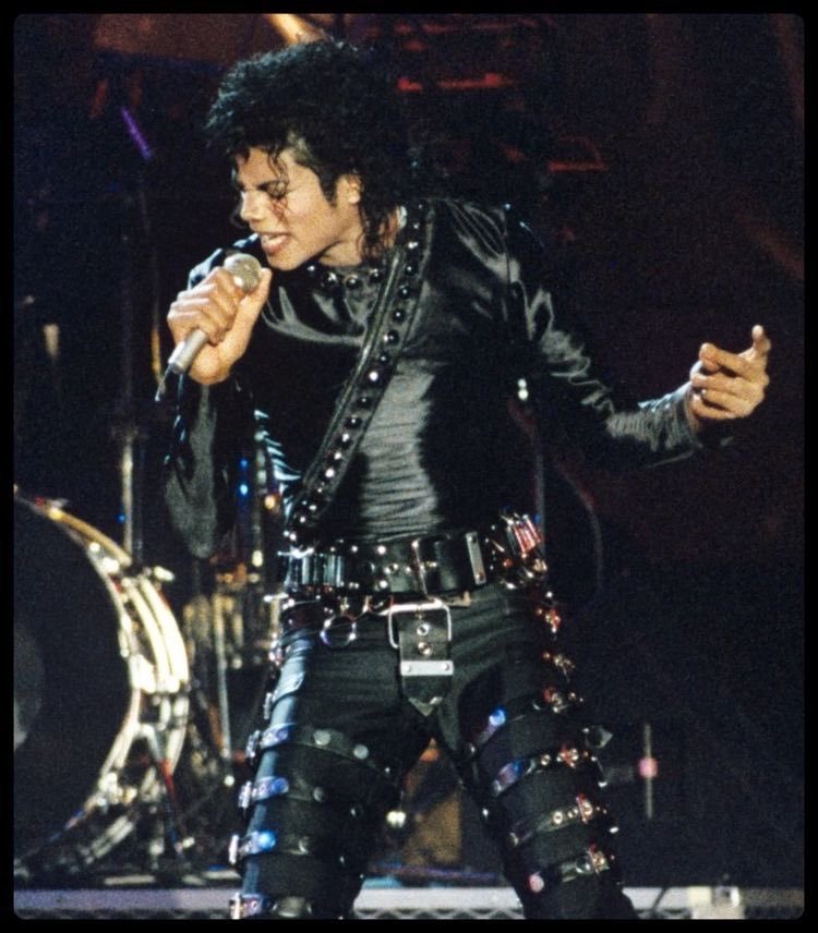 Michael Jackson with Michael Lee Bush, Japan, September 12, 1987