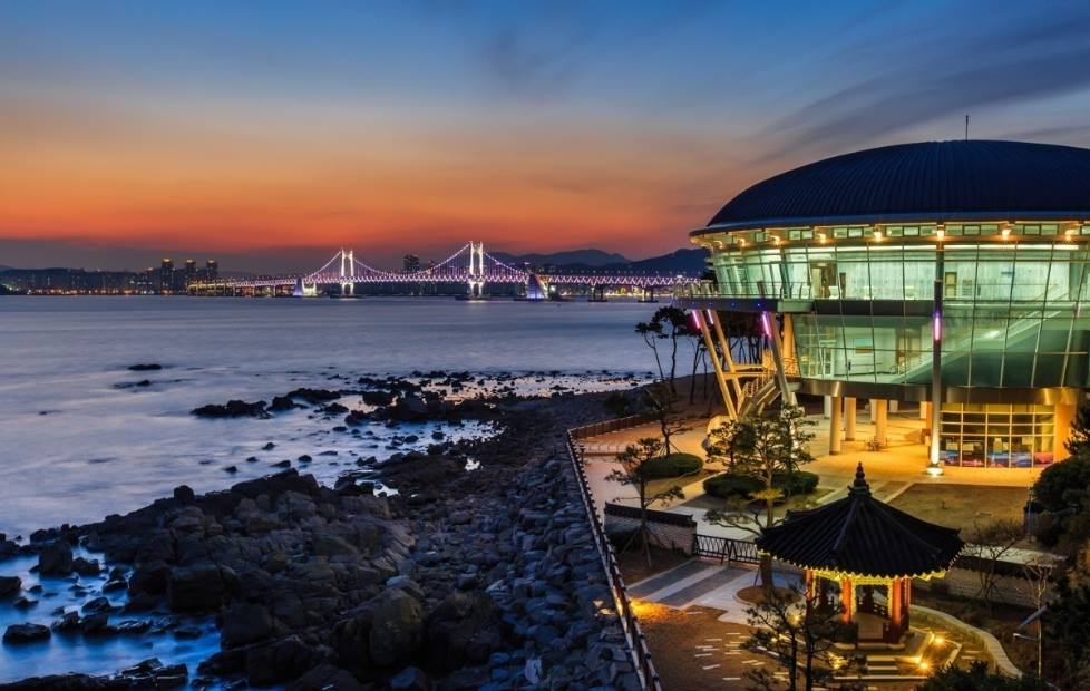 [Travel Busan] The Day #1 : Dongbaek... - Fun Travel Korea | Facebook