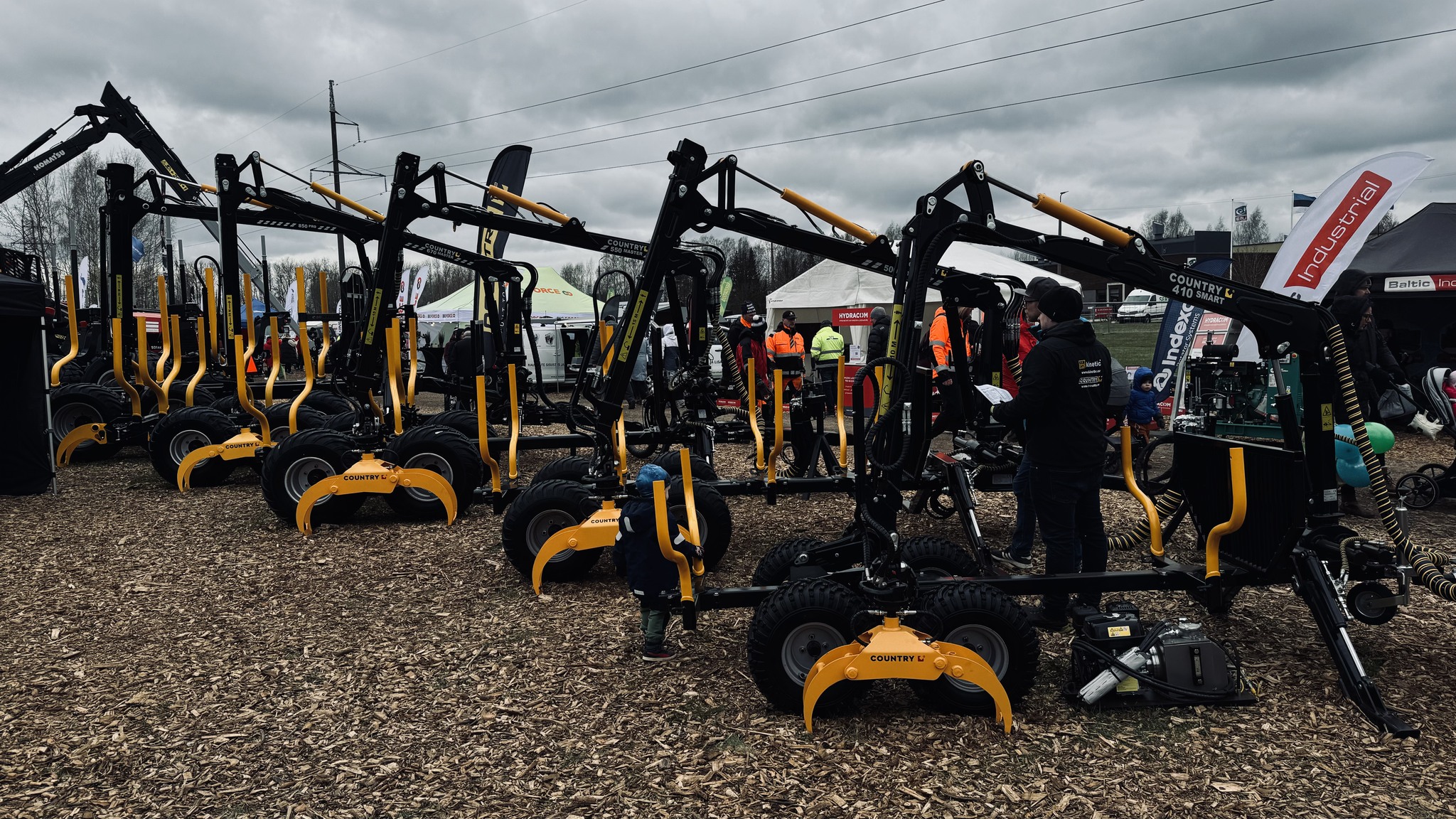 Country-Kinetic Forest Logging Equipment