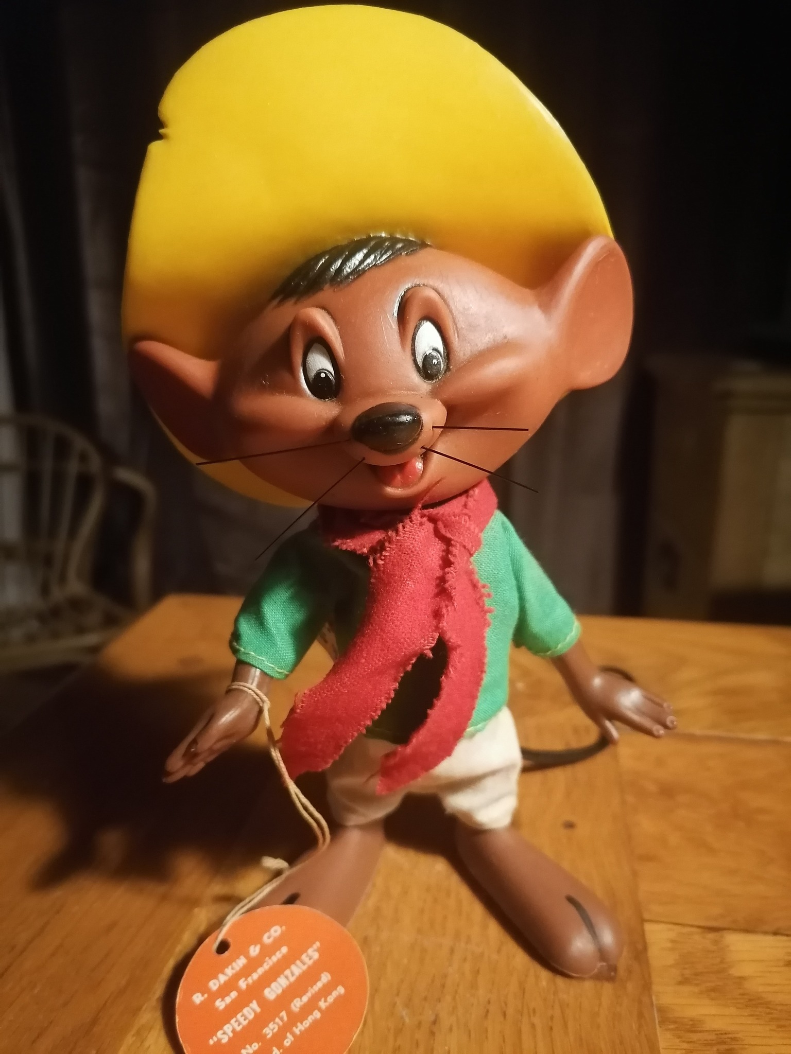 Vintage Speedy Gonzalez cartoon character shirt
